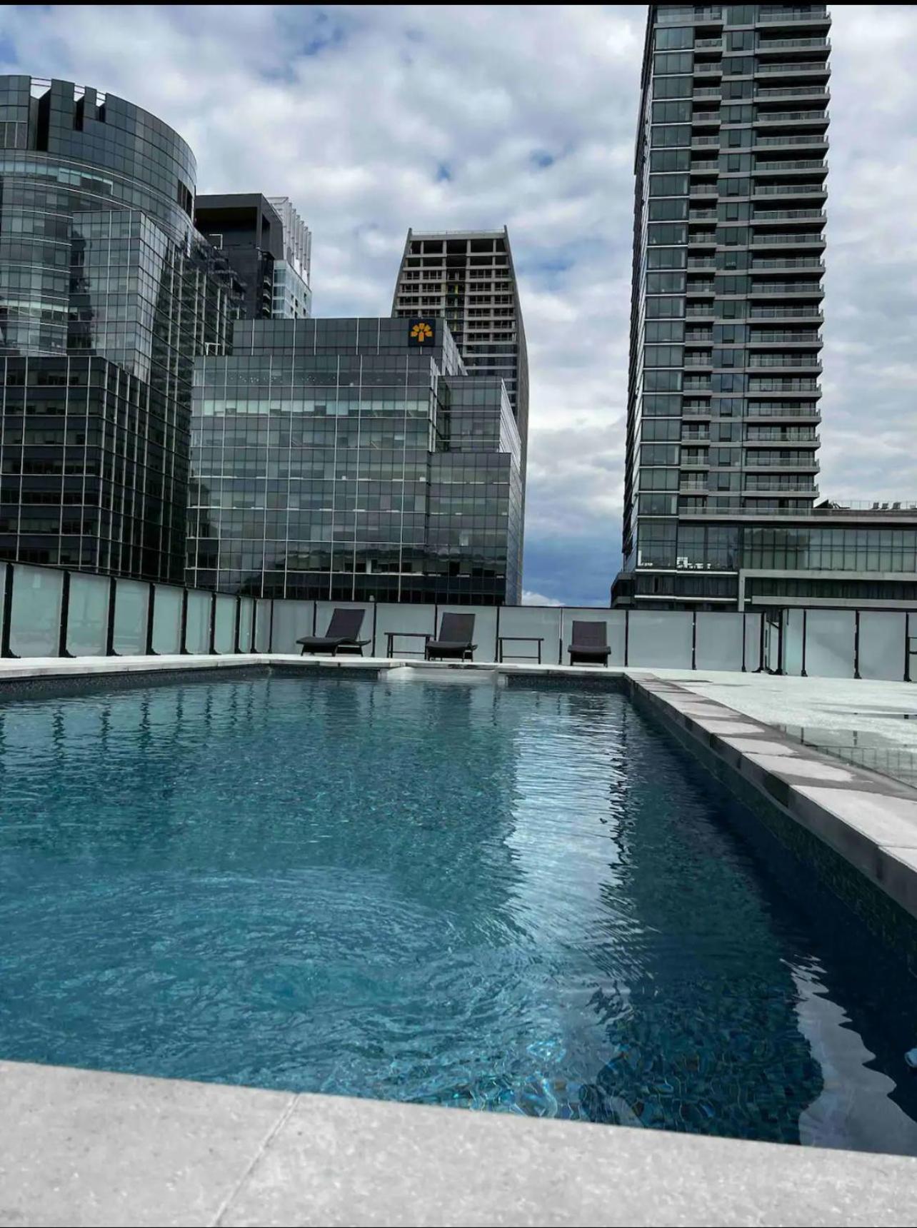Condo In The Heart Of Downtown Montreal Ngoại thất bức ảnh